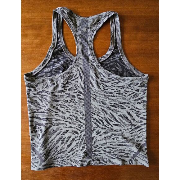 Lululemon Swiftly Tech Racerback Tank Top 2.0 Primal Clash Black / Gull Grey - Picture 7 of 12